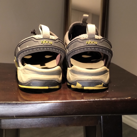 Ahnu Wet/Dry performance sandals_EUC - Picture 3 of 7